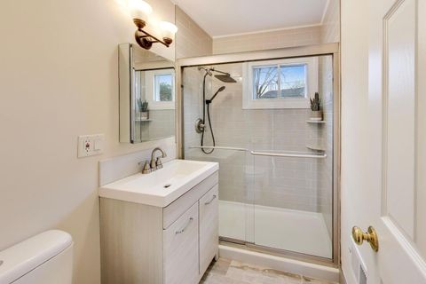 Tiny photo for 1149 N Hickory Avenue, Arlington Heights, IL 60004 (MLS # 12619539)