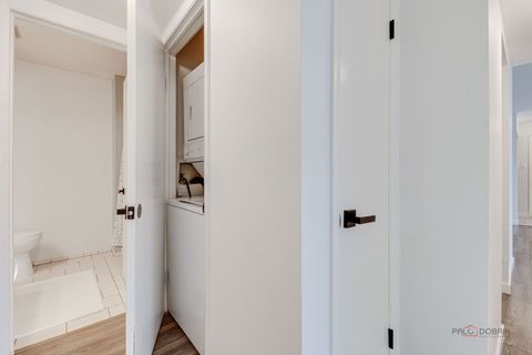 Tiny photo for 800 Brook Drive #1, Streamwood, IL 60107 (MLS # 12553624)