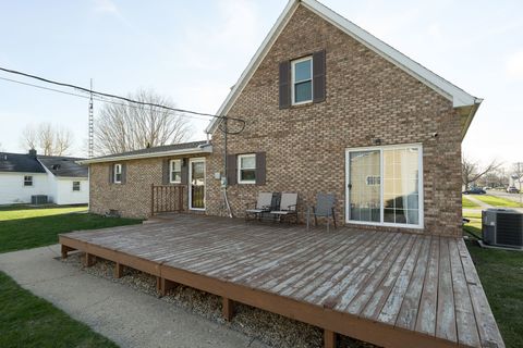 Tiny photo for 201 S Brush Avenue, Ladd, IL 61329 (MLS # 12598840)