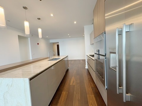363 E Wacker Drive 3103