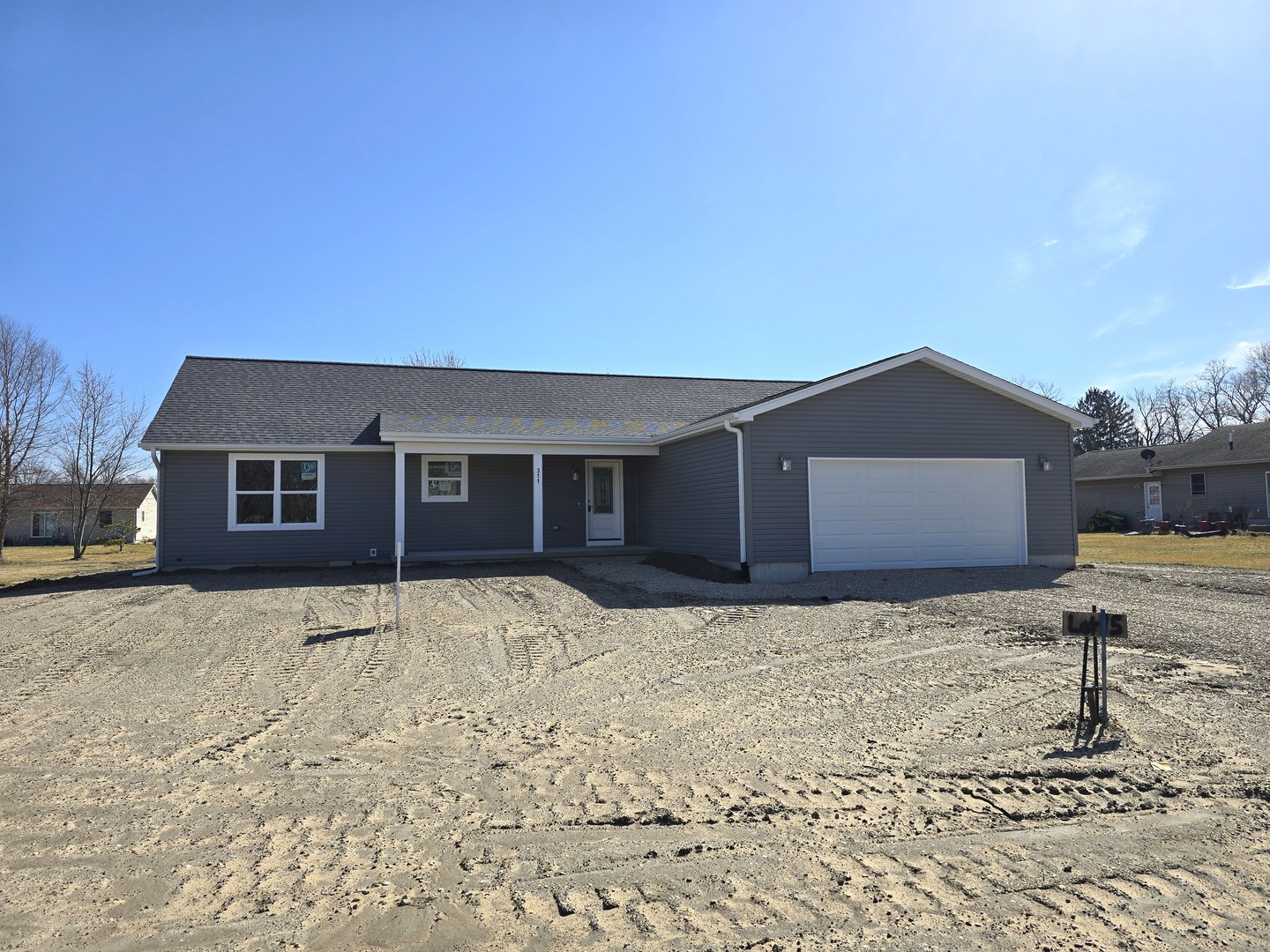 311 Settlers Trail