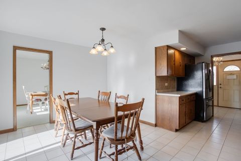 Tiny photo for Orland Park, IL 60462 (MLS # 12517583)