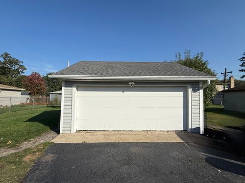 Tiny photo for 171 N Elmwood Avenue, Wood Dale, IL 60191 (MLS # 12491192)