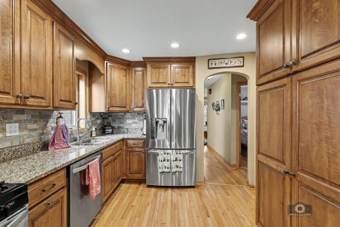 Tiny photo for 3843 W 107th Place, Chicago, IL 60655 (MLS # 12762085)