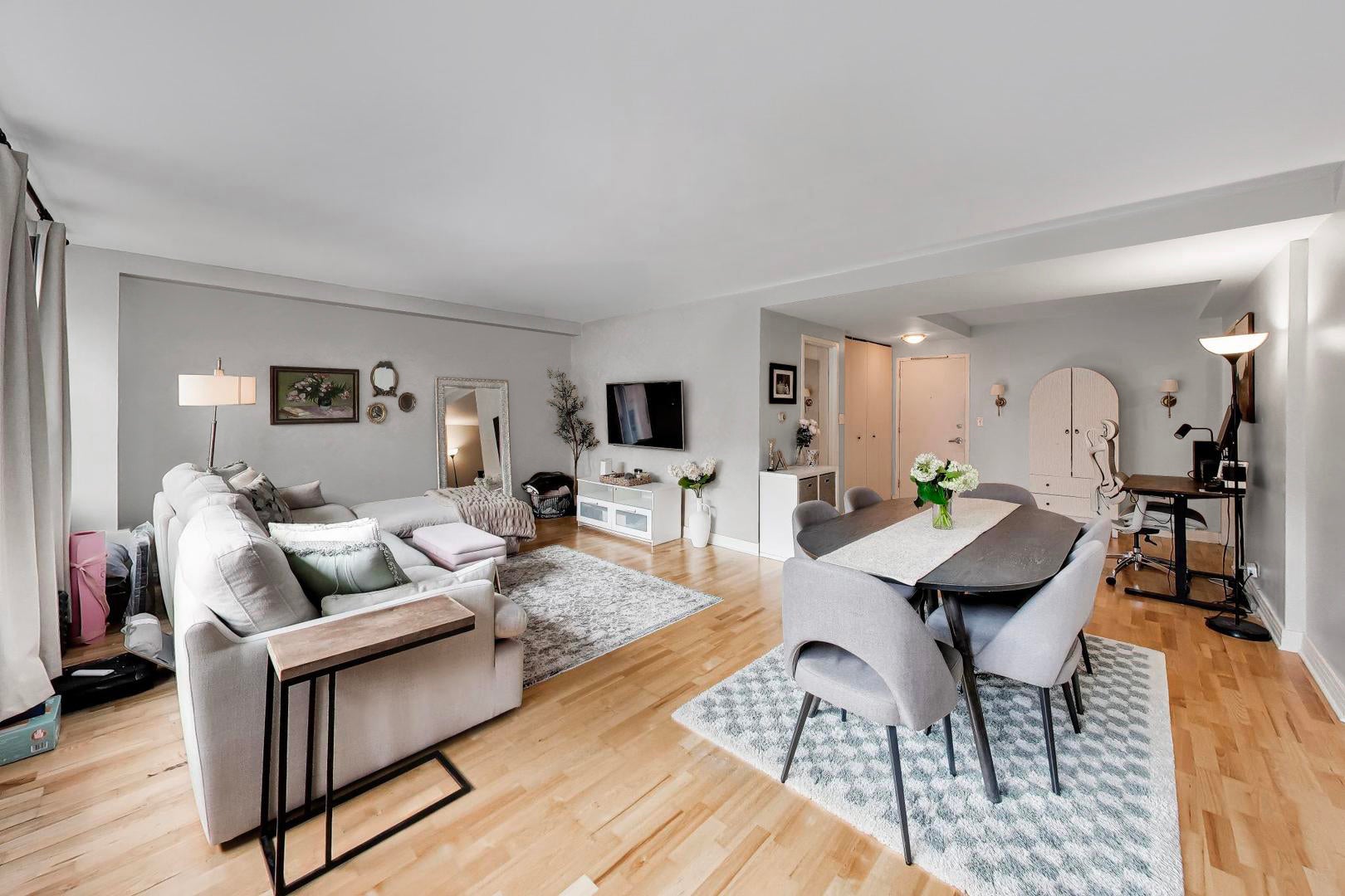 2300 N Commonwealth Avenue 2H