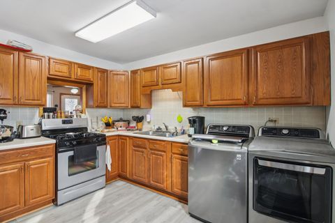 Tiny photo for 327 Hickory Avenue, Romeoville, IL 60446 (MLS # 12526690)