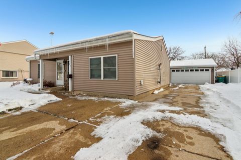 Tiny photo for 327 Hickory Avenue, Romeoville, IL 60446 (MLS # 12526690)