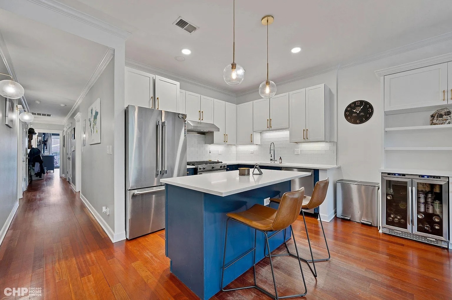 1035 W MADISON Street 2