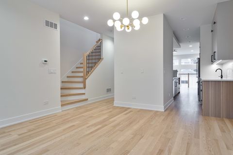 Tiny photo for 5357 N Melvina Avenue, Chicago, IL 60630 (MLS # 12639032)