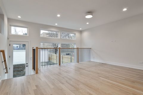 Tiny photo for 5357 N Melvina Avenue, Chicago, IL 60630 (MLS # 12639032)