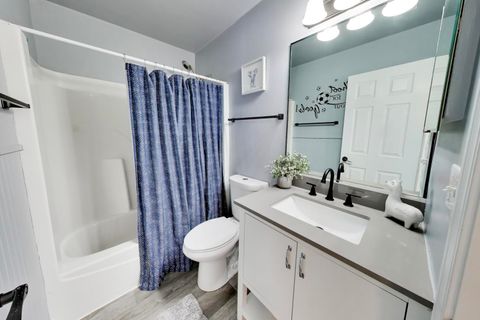 Tiny photo for 1469 WATERSIDE Drive, Bolingbrook, IL 60490 (MLS # 12619159)