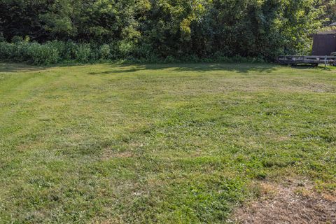 Tiny photo for 1310 Wisconsin Street, Joliet, IL 60432 (MLS # 12477364)