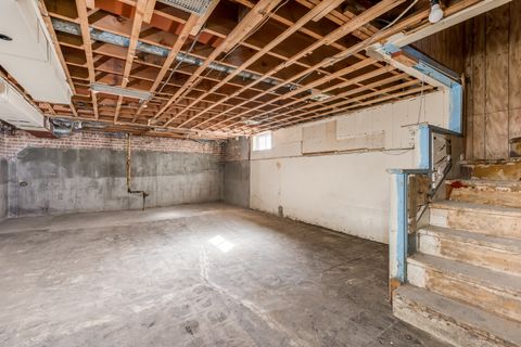 Tiny photo for 5338 W Kinzie Street, Chicago, IL 60644 (MLS # 12482371)