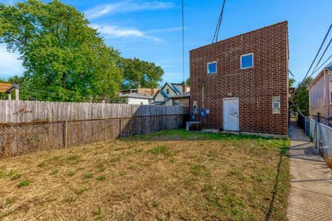 Tiny photo for 5338 W Kinzie Street, Chicago, IL 60644 (MLS # 12482371)