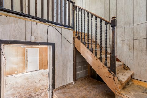 Tiny photo for 5338 W Kinzie Street, Chicago, IL 60644 (MLS # 12482371)