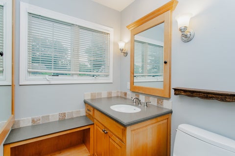 Tiny photo for 525 Briarcliff Lane, Hoffman Estates, IL 60169 (MLS # 12679172)