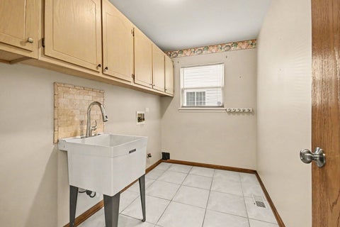 Tiny photo for 619 Wild Indigo Avenue, Romeoville, IL 60446 (MLS # 12748164)