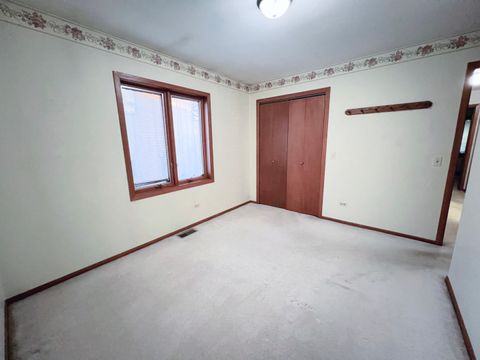 Tiny photo for 928 Tara Court, Woodstock, IL 60098 (MLS # 12516283)