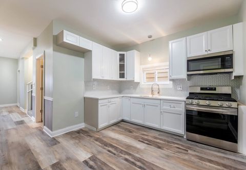 Tiny photo for 1240 W 74th Place, Chicago, IL 60636 (MLS # 12557976)