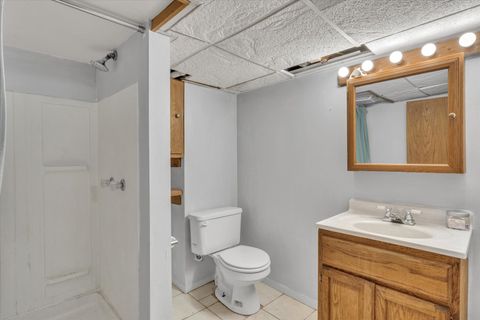 Tiny photo for 408 32nd Avenue, Moline, IL 61265 (MLS # 12633091)