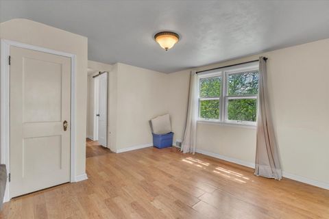 Tiny photo for 408 32nd Avenue, Moline, IL 61265 (MLS # 12633091)