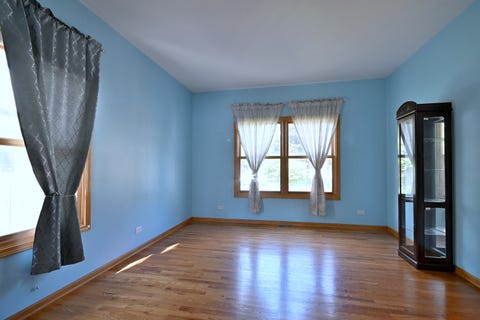 Tiny photo for 753 N Willow Road, Elmhurst, IL 60126 (MLS # 12701440)