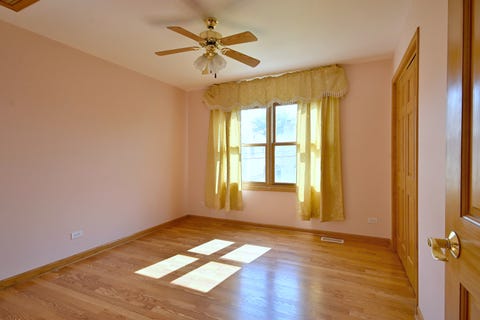 Tiny photo for 753 N Willow Road, Elmhurst, IL 60126 (MLS # 12701440)