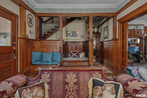 Tiny photo for 817 W 7TH Street, Davenport, IA 52802 (MLS # QC4267271)