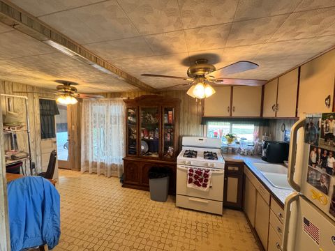 Tiny photo for 918 N Jackson Street, Streator, IL 61364 (MLS # 12489907)