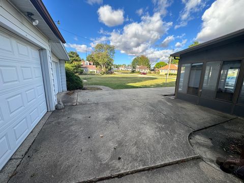 Tiny photo for 918 N Jackson Street, Streator, IL 61364 (MLS # 12489907)