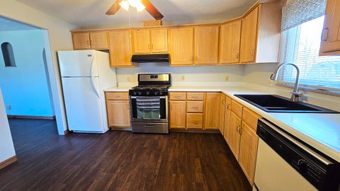 Tiny photo for 23 Park Lane, Centralia, IL 62801 (MLS # 12568224)