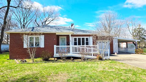 Photo of 23 Park Lane, Centralia, IL 62801 (MLS # 12568224)