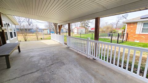 Tiny photo for 23 Park Lane, Centralia, IL 62801 (MLS # 12568224)