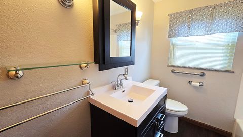 Tiny photo for 23 Park Lane, Centralia, IL 62801 (MLS # 12568224)