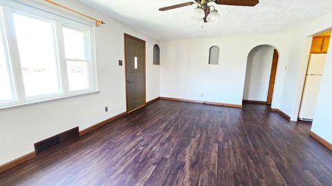 Tiny photo for 23 Park Lane, Centralia, IL 62801 (MLS # 12568224)