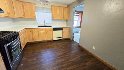 Tiny photo for 23 Park Lane, Centralia, IL 62801 (MLS # 12568224)