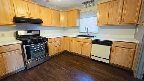 Tiny photo for 23 Park Lane, Centralia, IL 62801 (MLS # 12568224)