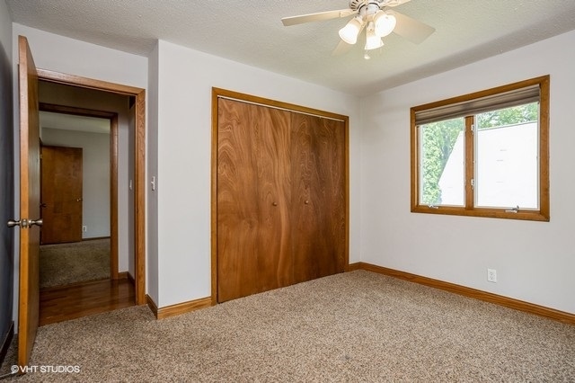 Farmer City, Illinois 61842, United States, 4 Bedrooms Bedrooms, ,2 BathroomsBathrooms,Residential,Active,187233