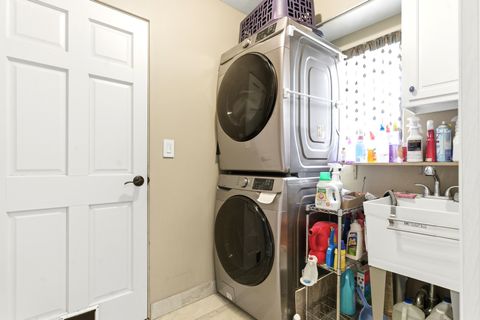 Tiny photo for 120 SE Marquette Lane, Kankakee, IL 60901 (MLS # 12601104)