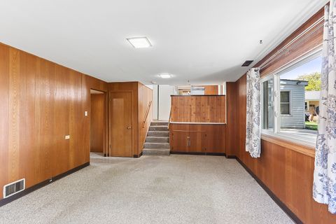 Tiny photo for 17121 Ingleside Avenue, South Holland, IL 60473 (MLS # 12638294)
