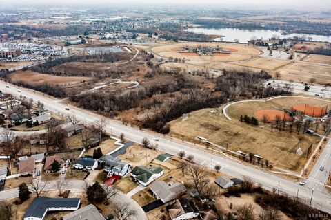 Tiny photo for 10327 Hilltop Drive, Orland Park, IL 60462 (MLS # 12583401)