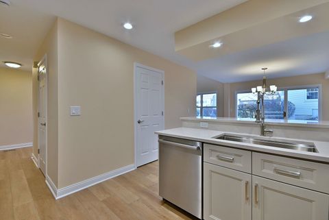 Tiny photo for 3208 Raphael Court, St. Charles, IL 60175 (MLS # 12517695)