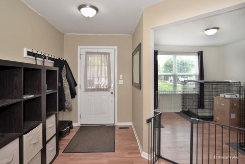 Tiny photo for 1721 Yasgur Drive, Woodstock, IL 60098 (MLS # 12454391)