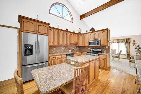 Tiny photo for 18311 65th Avenue, Tinley Park, IL 60477 (MLS # 12589806)