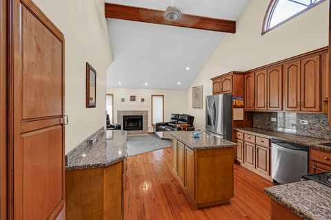 Tiny photo for 18311 65th Avenue, Tinley Park, IL 60477 (MLS # 12589806)