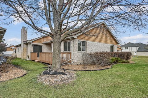 Tiny photo for 18311 65th Avenue, Tinley Park, IL 60477 (MLS # 12589806)