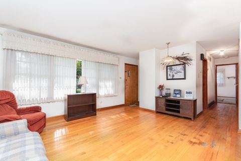 Tiny photo for 59 Indianwood Drive, Thornton, IL 60476 (MLS # 12422717)