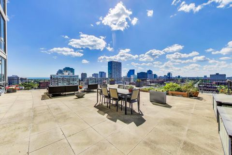 Tiny photo for 1530 S STATE Street #12J, Chicago, IL 60605 (MLS # 12480708)