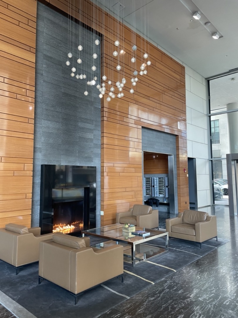 500 N Lake Shore Drive 1502