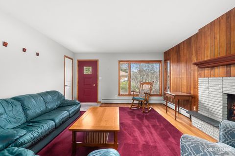Tiny photo for 1005 Meadow Lane, Elgin, IL 60123 (MLS # 12605855)